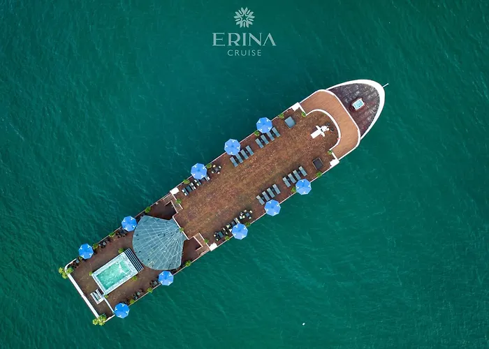 Botel M'gloria Cruise Hạ Long