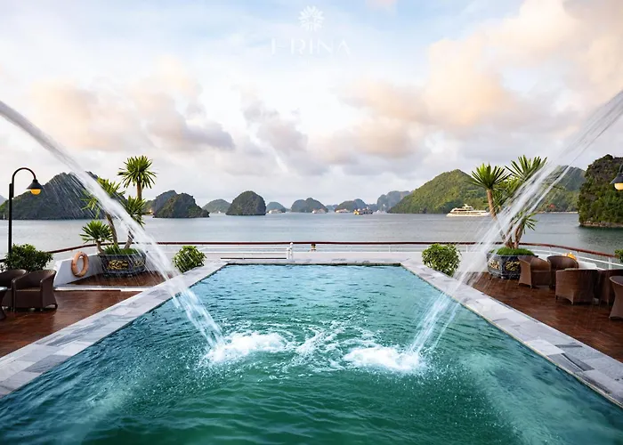 M'gloria Cruise Botel Hạ Long