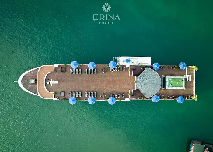 Botel M'gloria Cruise By Hag Ha Long